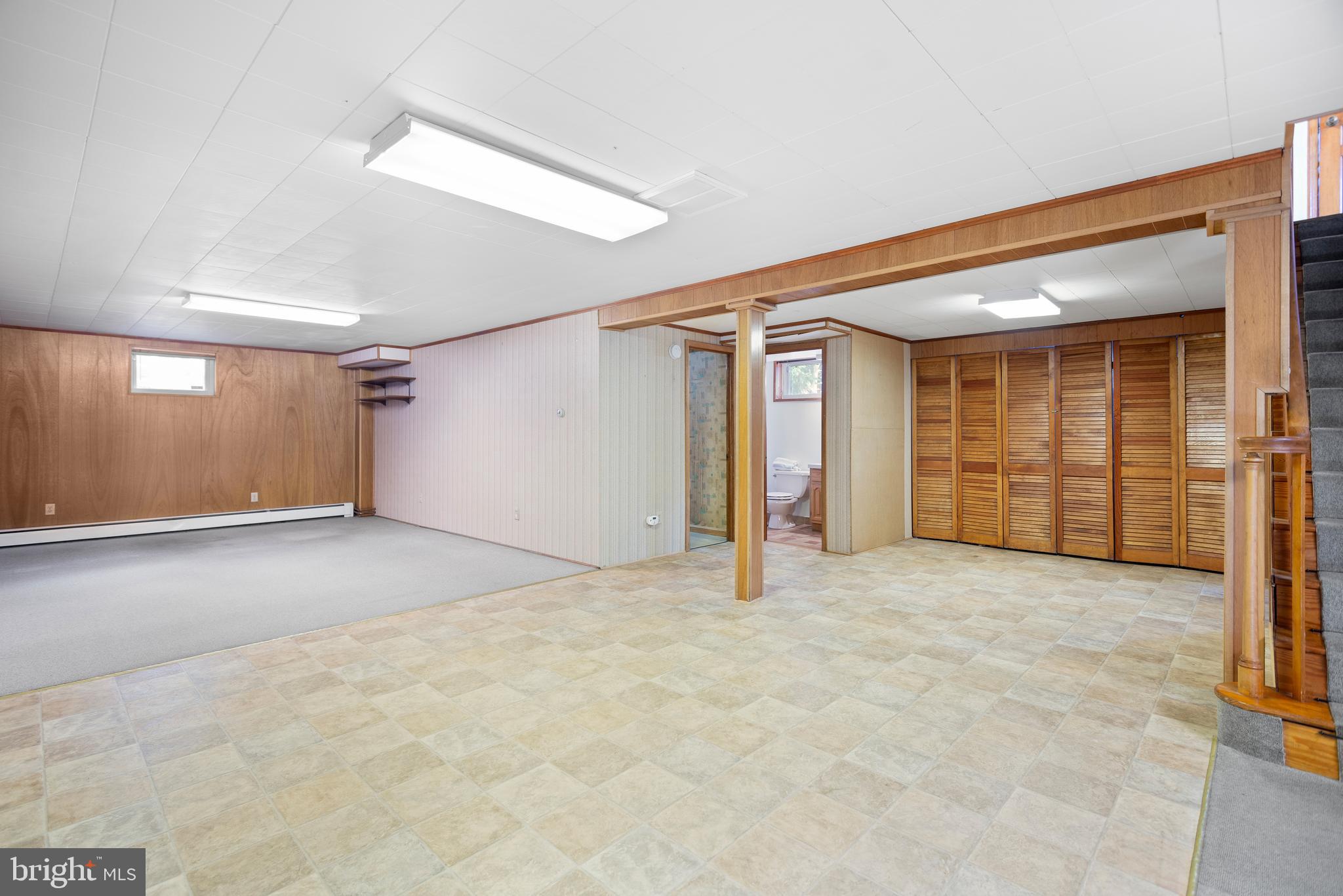 HILLANDALE HEIGHTS - Residential