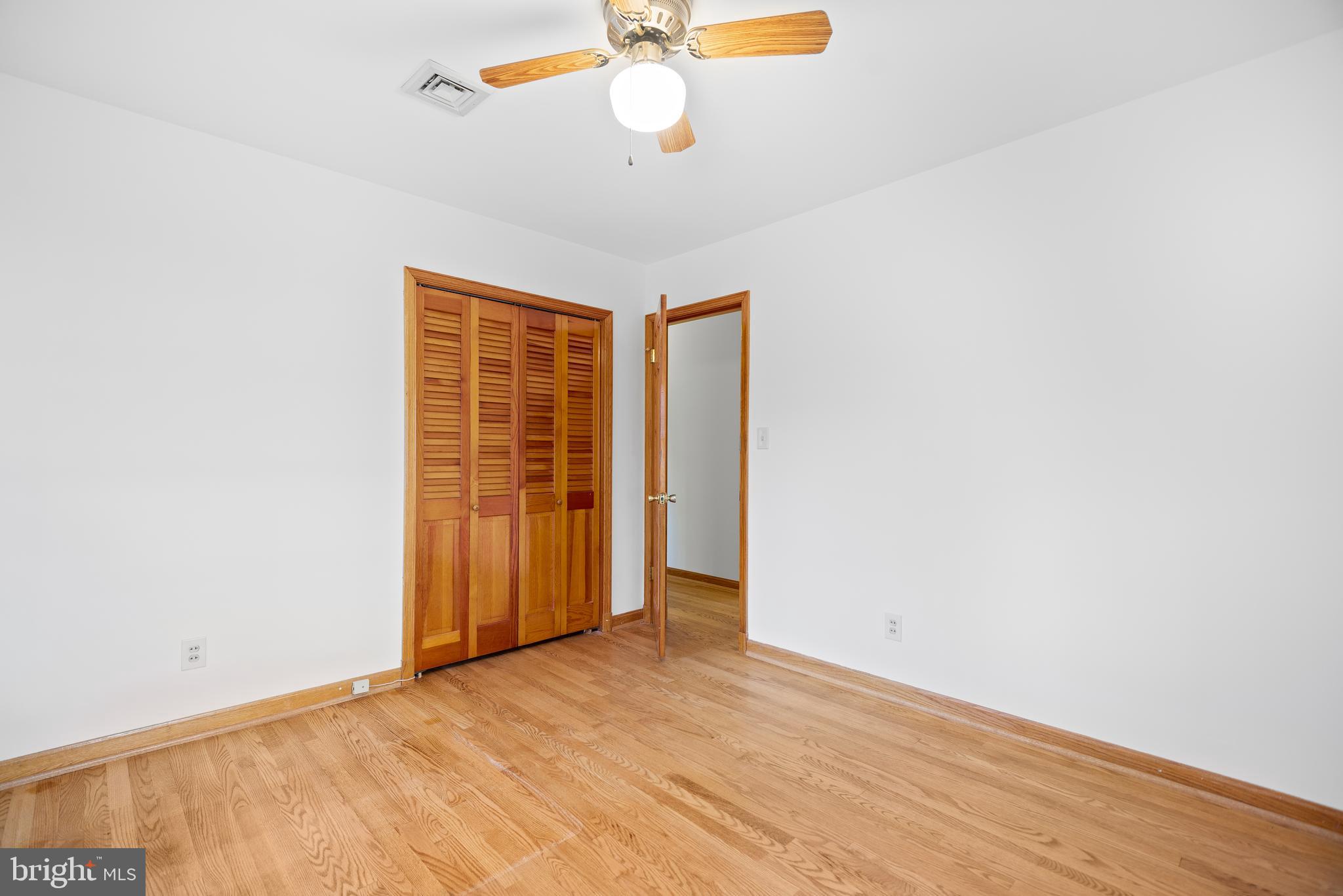 HILLANDALE HEIGHTS - Residential