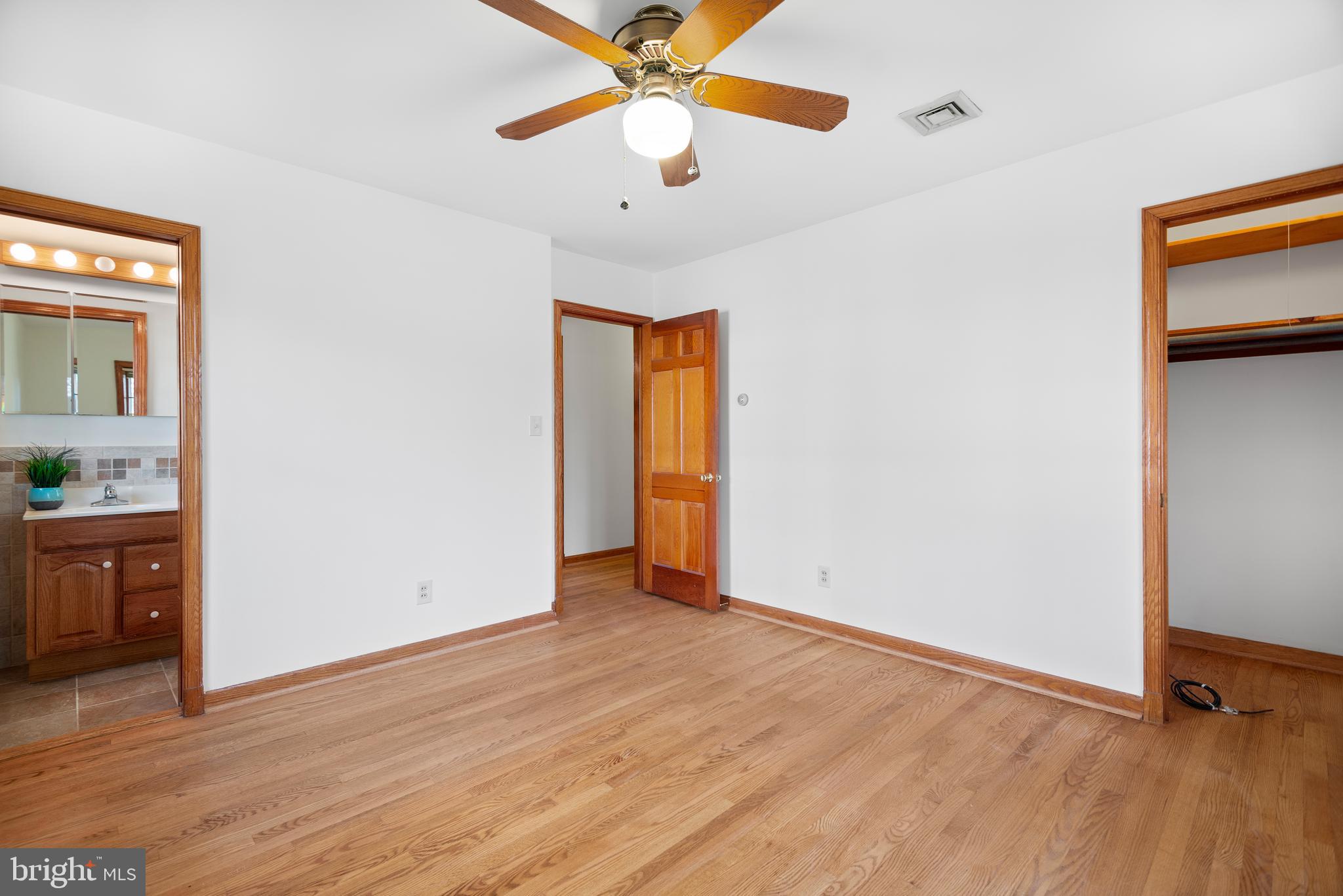 HILLANDALE HEIGHTS - Residential