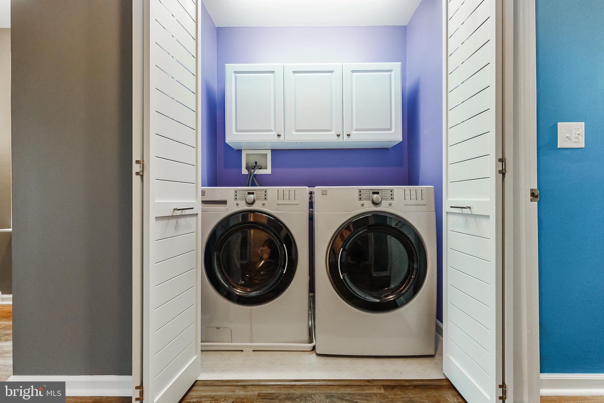 VERNON COURT - Residential Lease