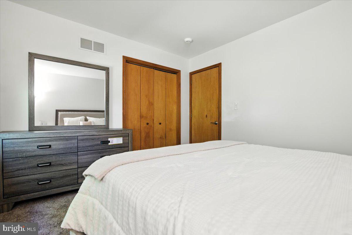 PENN ESTATES - Residential