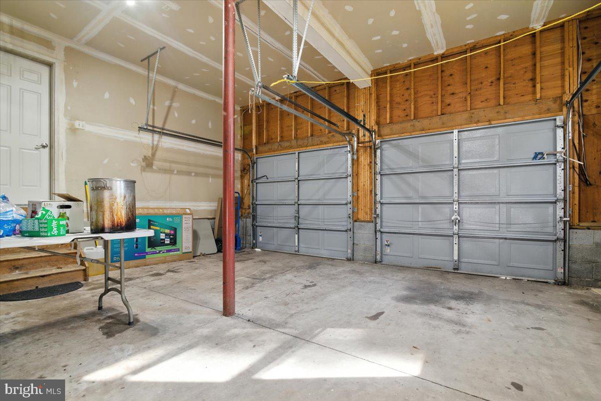 PENN ESTATES - Residential