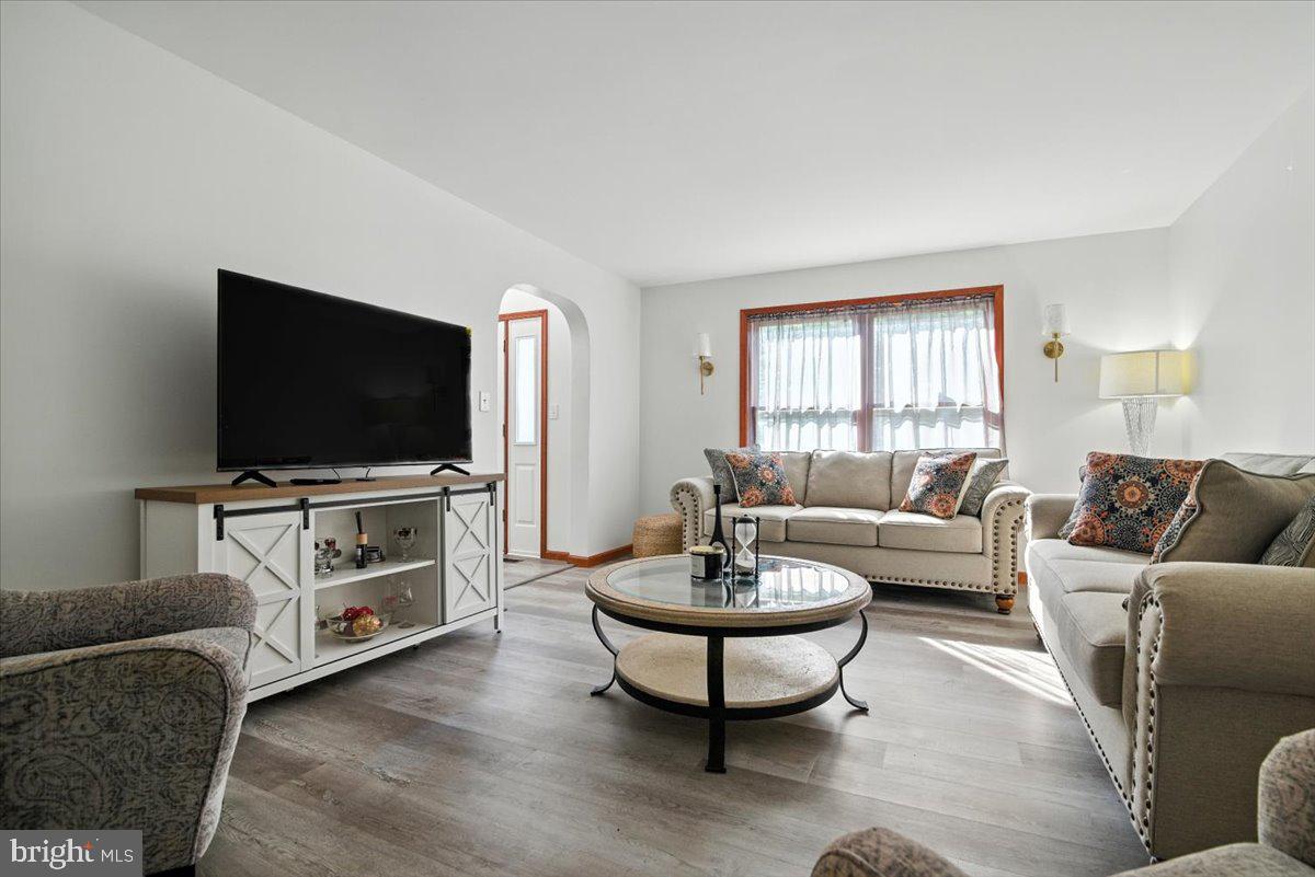 PENN ESTATES - Residential