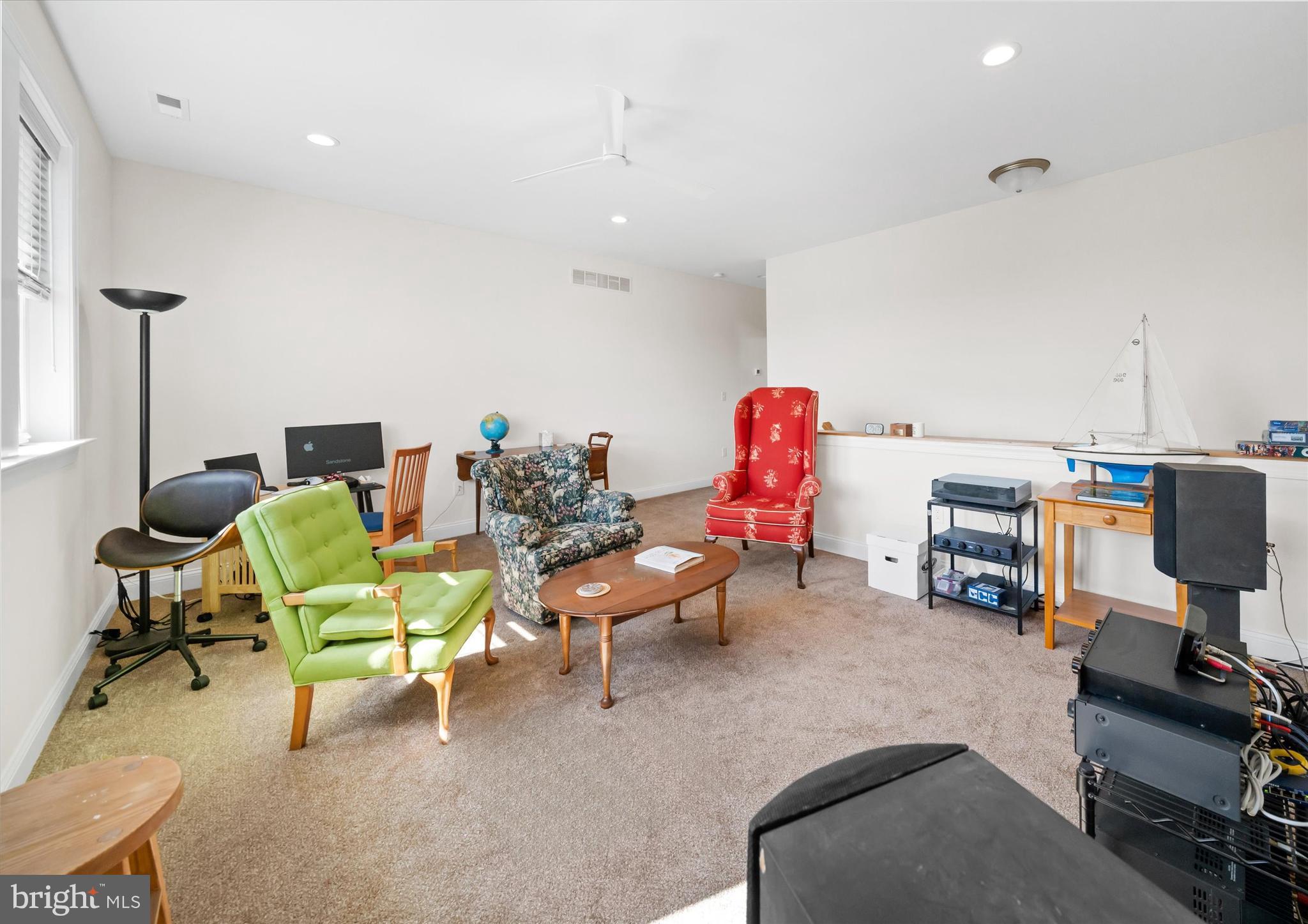 NOBLES POND - Residential