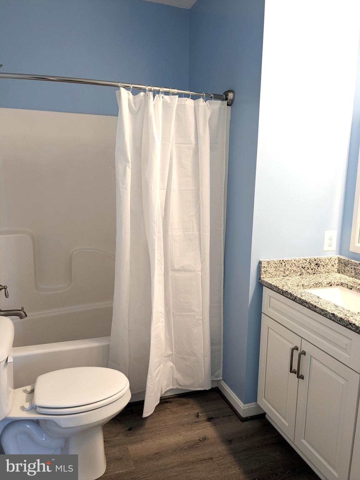 GOLDEN BEACH - Residential Lease