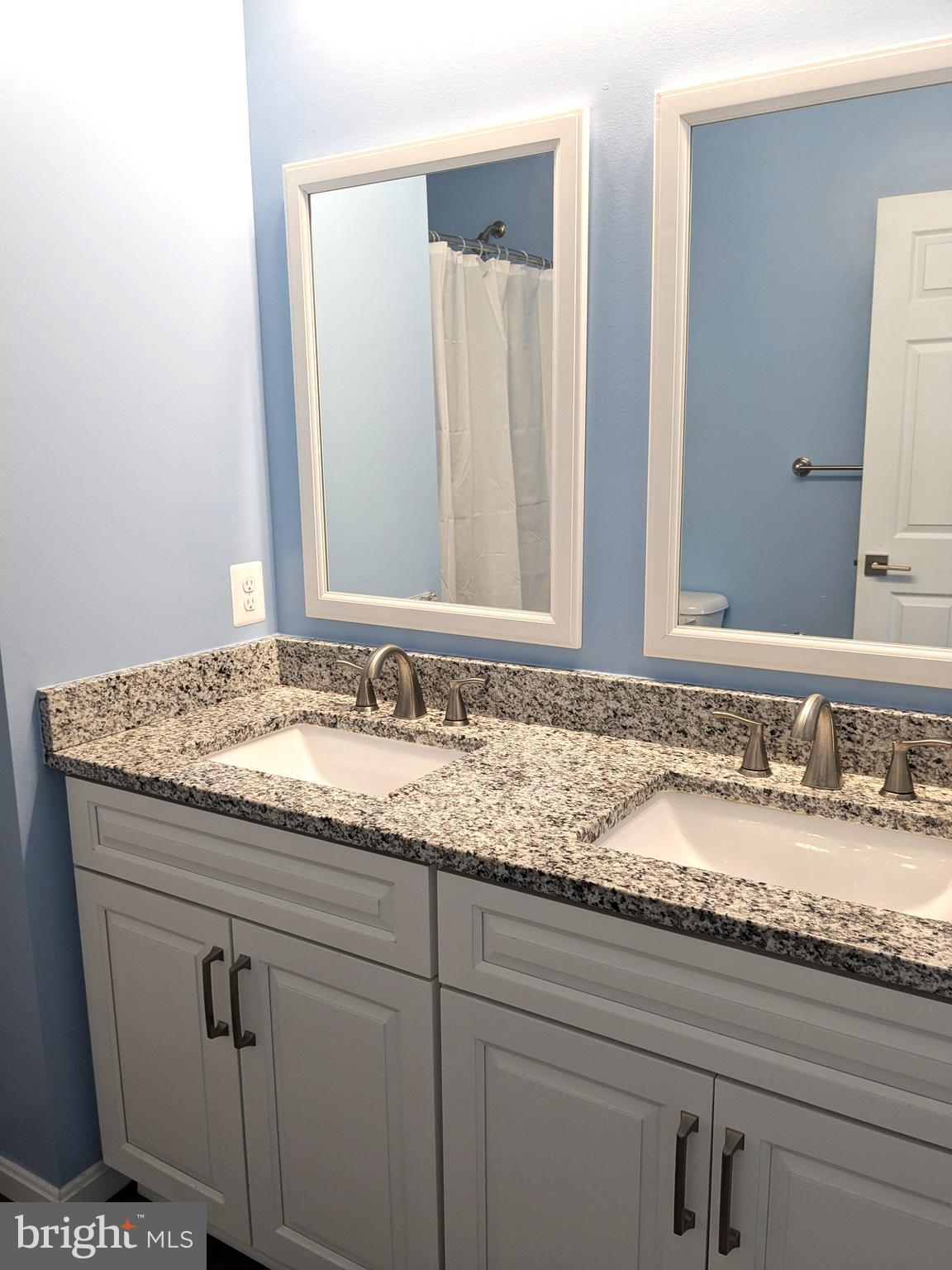 GOLDEN BEACH - Residential Lease