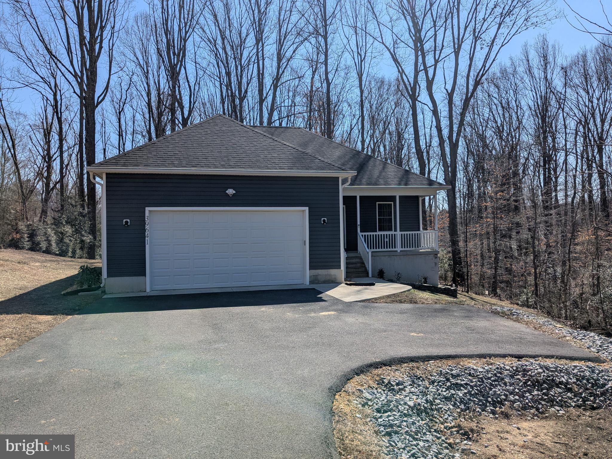 GOLDEN BEACH - Residential Lease