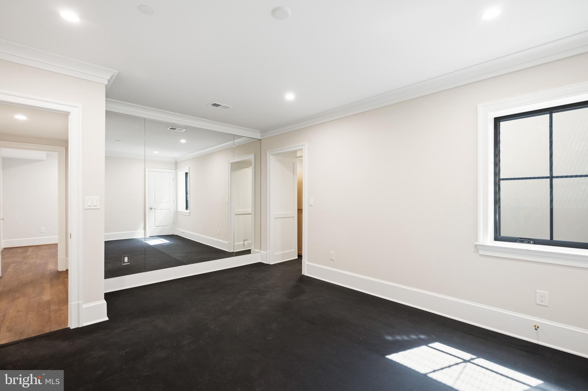 WESLEY HEIGHTS - Residential