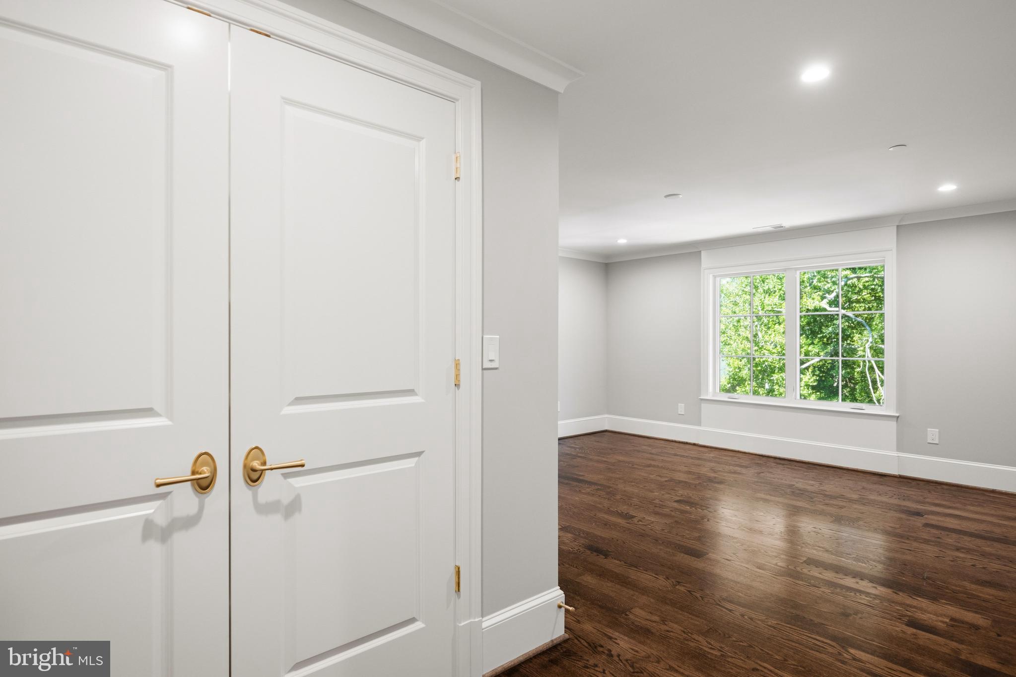 WESLEY HEIGHTS - Residential