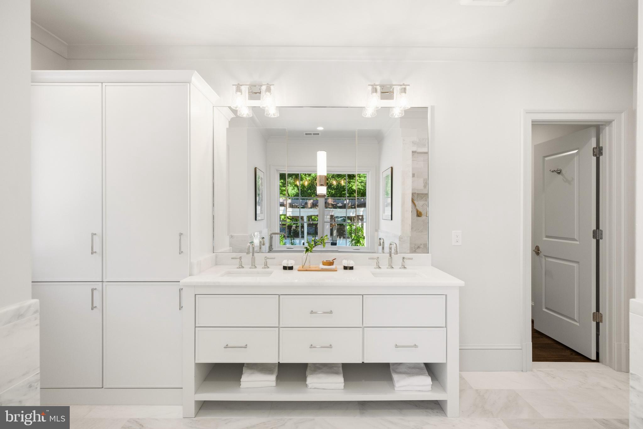WESLEY HEIGHTS - Residential