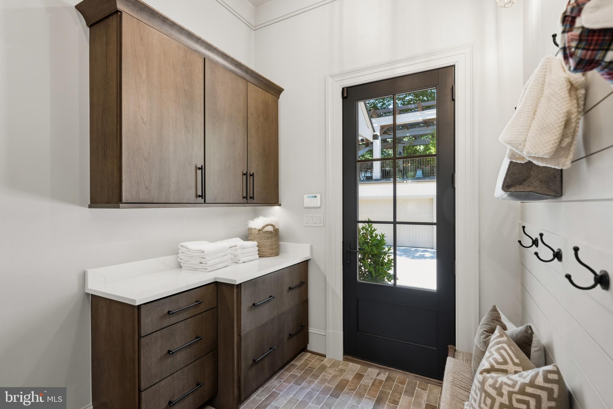 WESLEY HEIGHTS - Residential