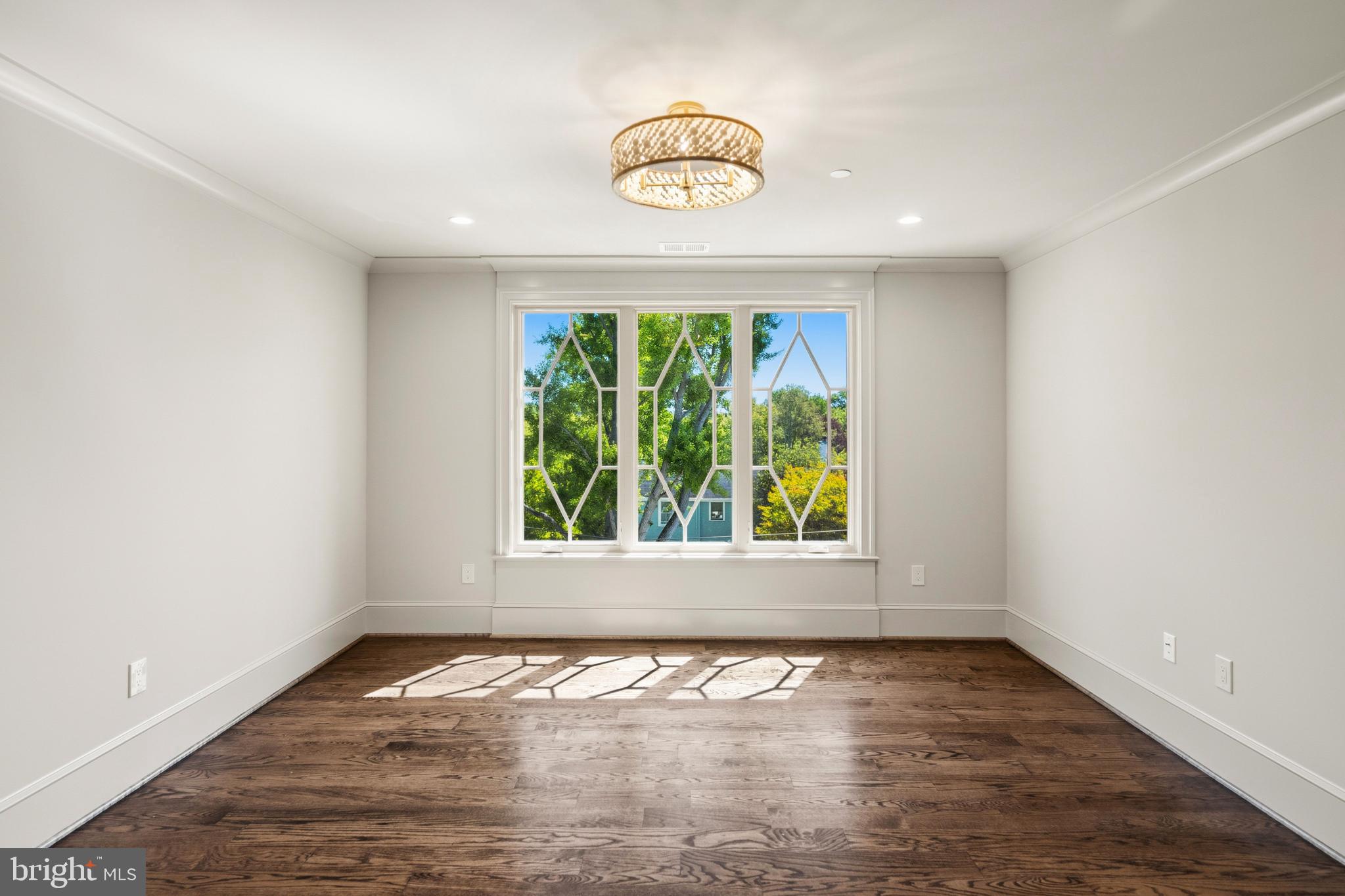 WESLEY HEIGHTS - Residential