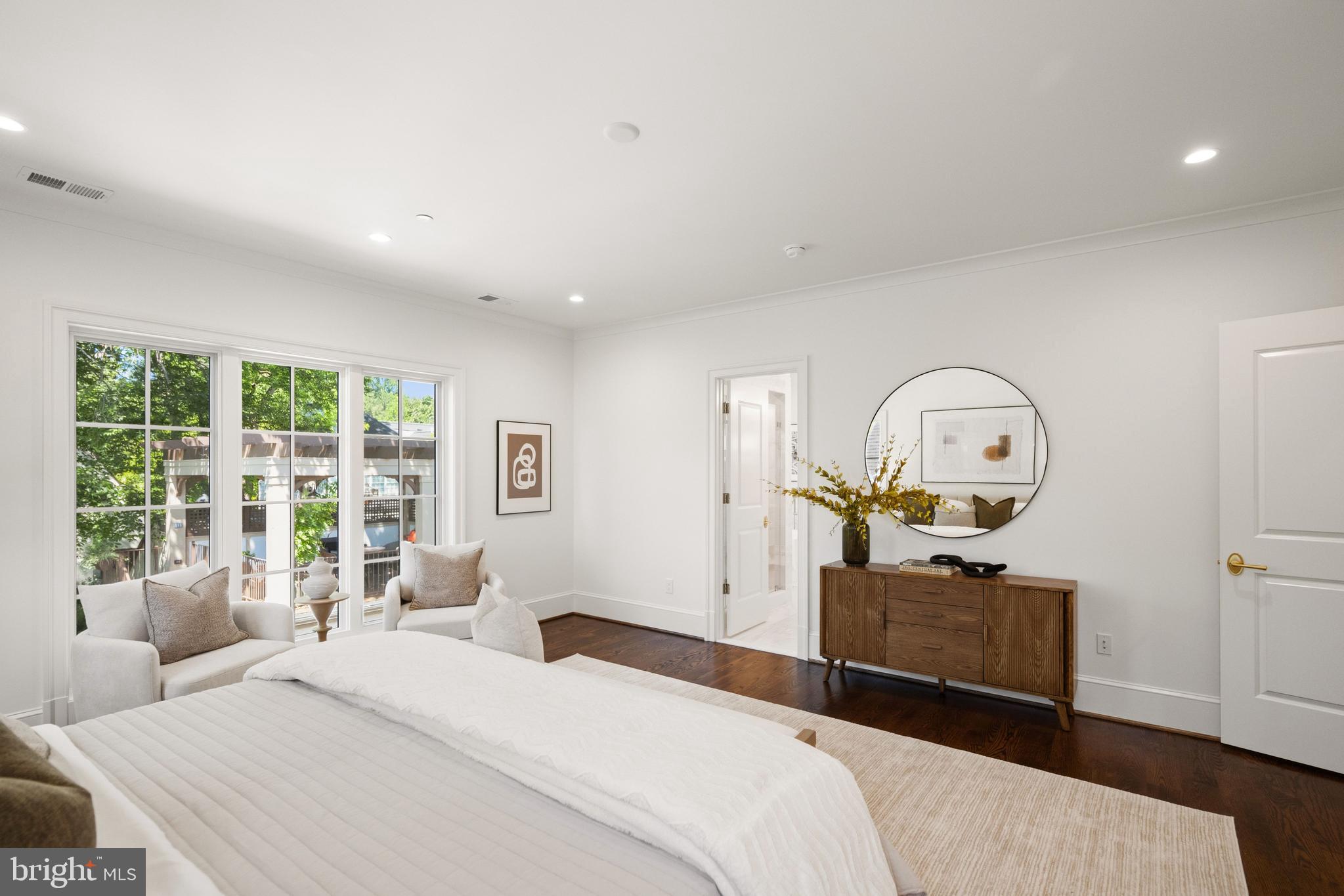 WESLEY HEIGHTS - Residential