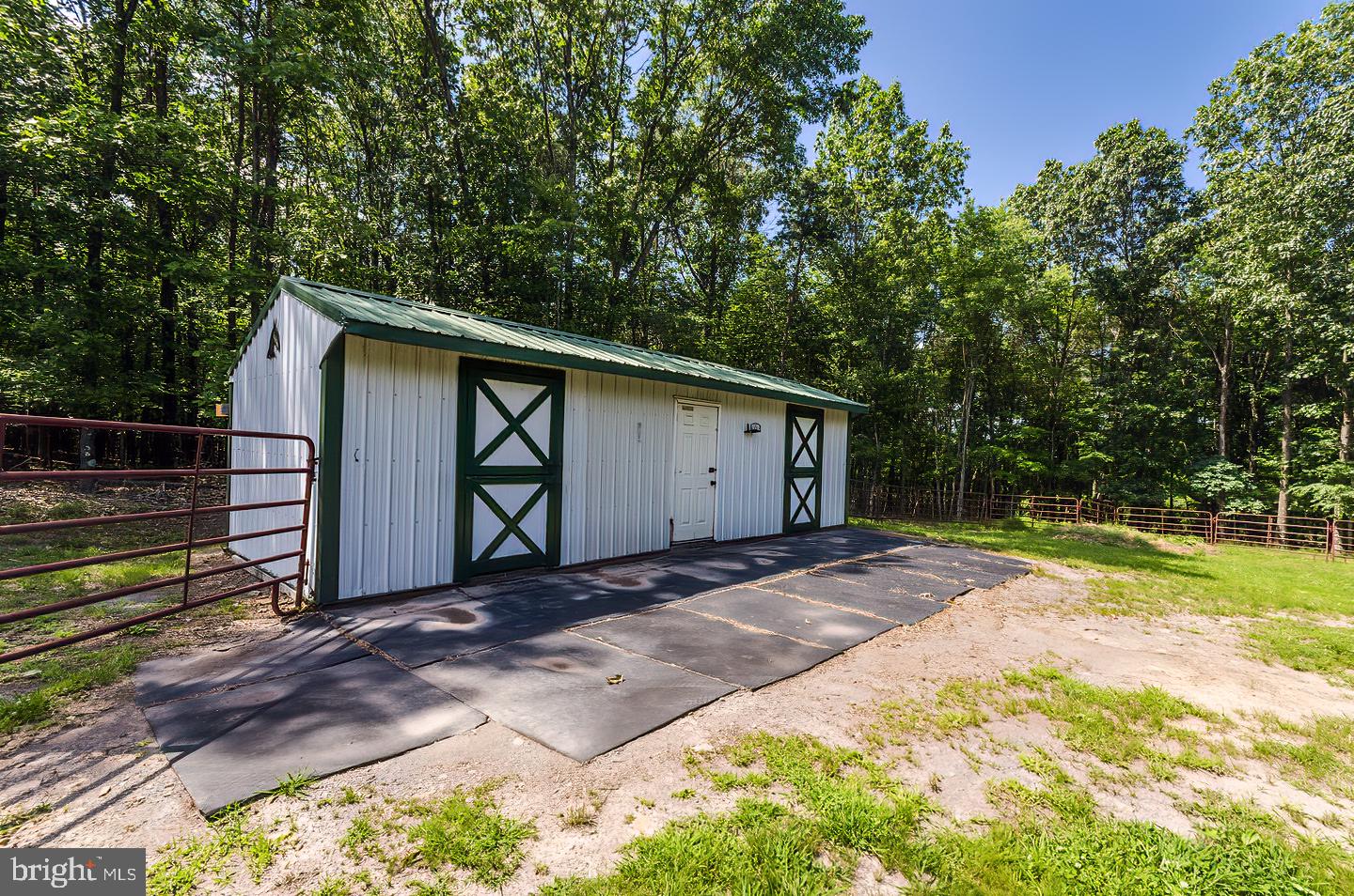 SLEEPY CREEK FARMS - Residential