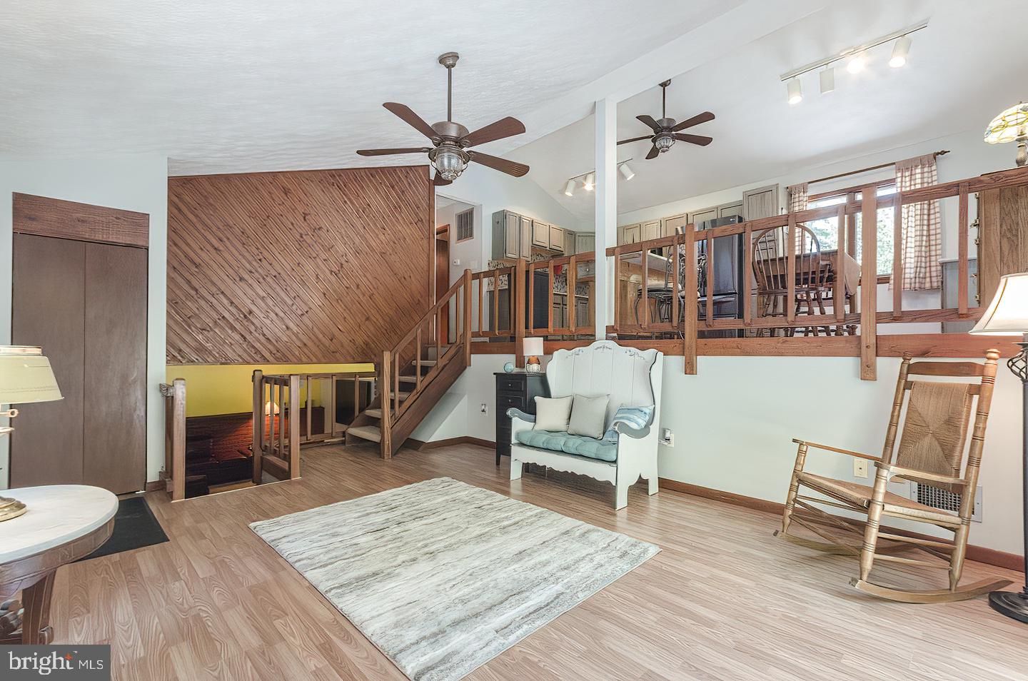 SLEEPY CREEK FARMS - Residential