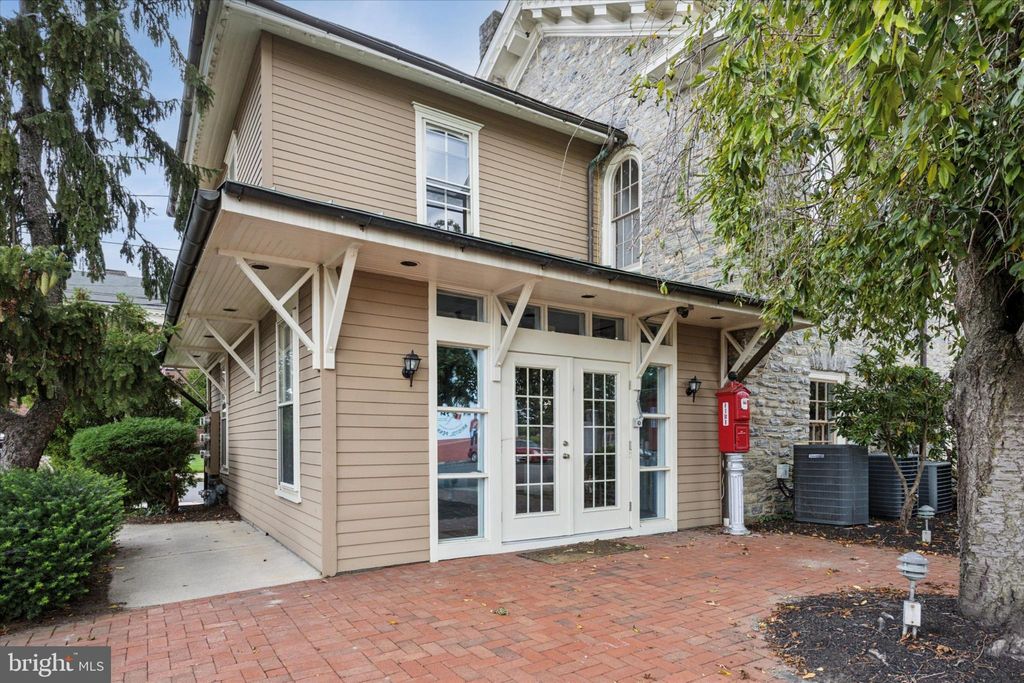 Photo of 300 Pond Street, BRISTOL, PA 19007 (MLS # PABU2104390)