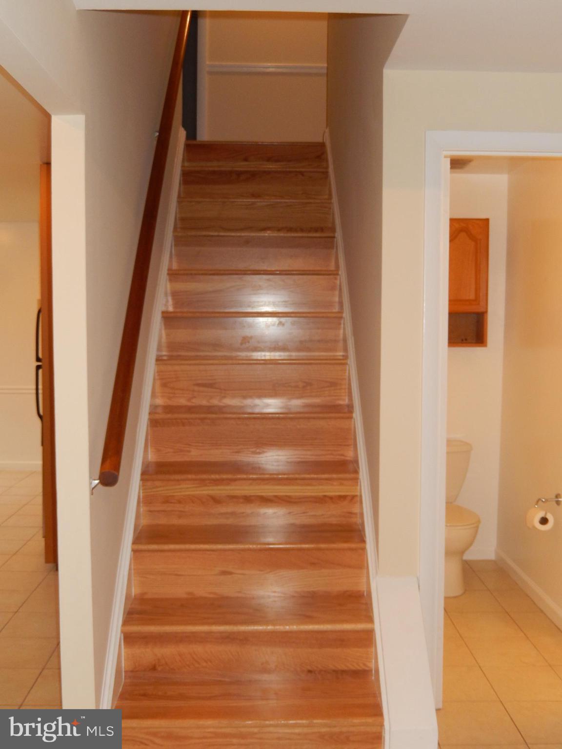 DERWOOD STATION - Residential Lease