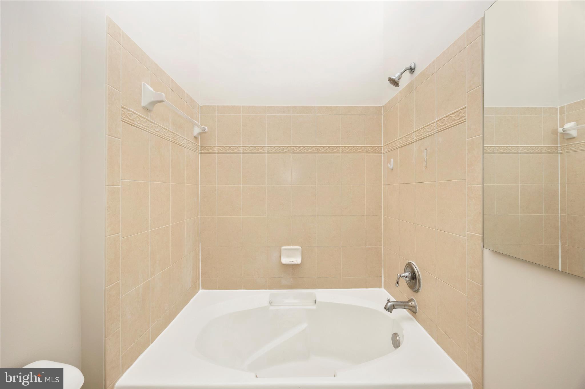 TUSCARORA CREEK - Residential