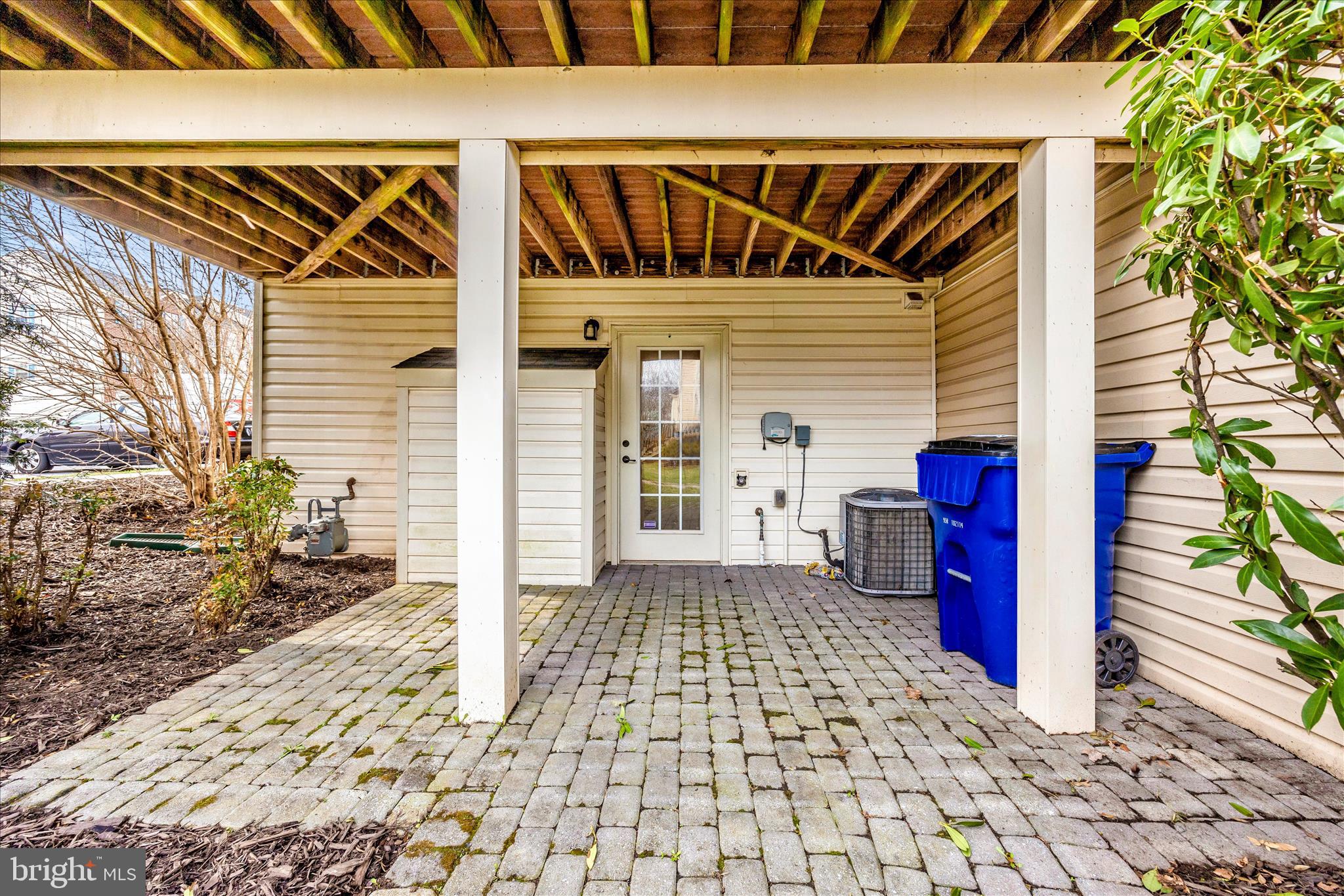 TUSCARORA CREEK - Residential