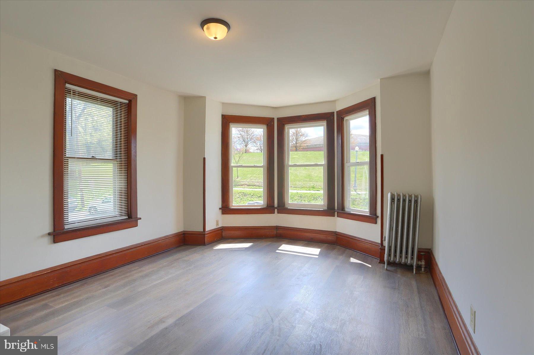 HARRISBURG CITY - Residential