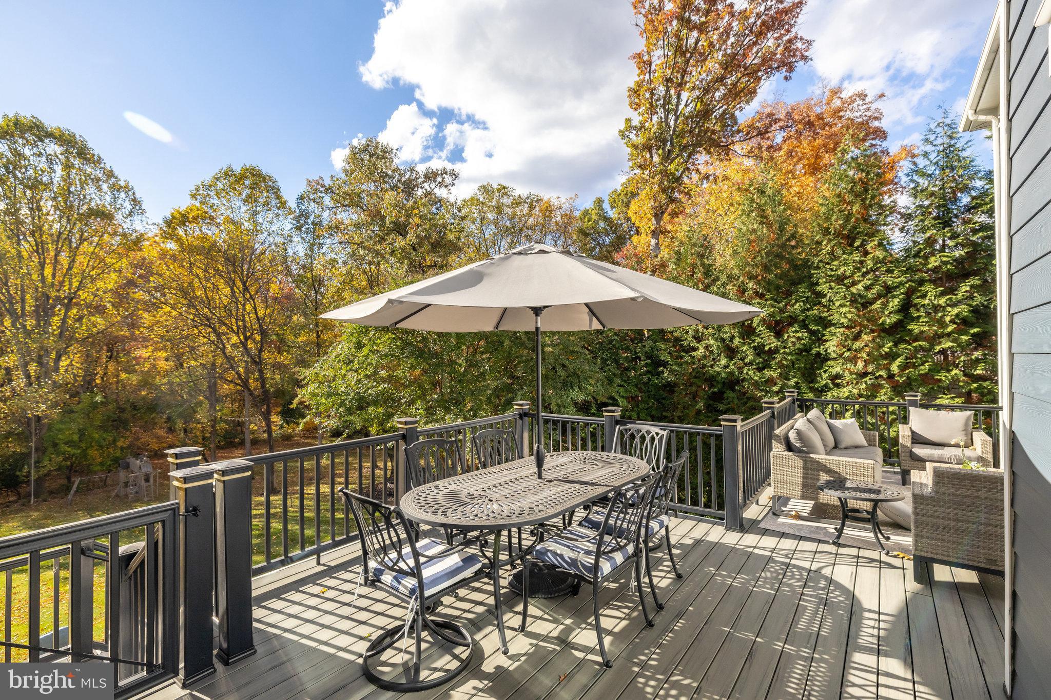 VIENNA WOODS - Residential