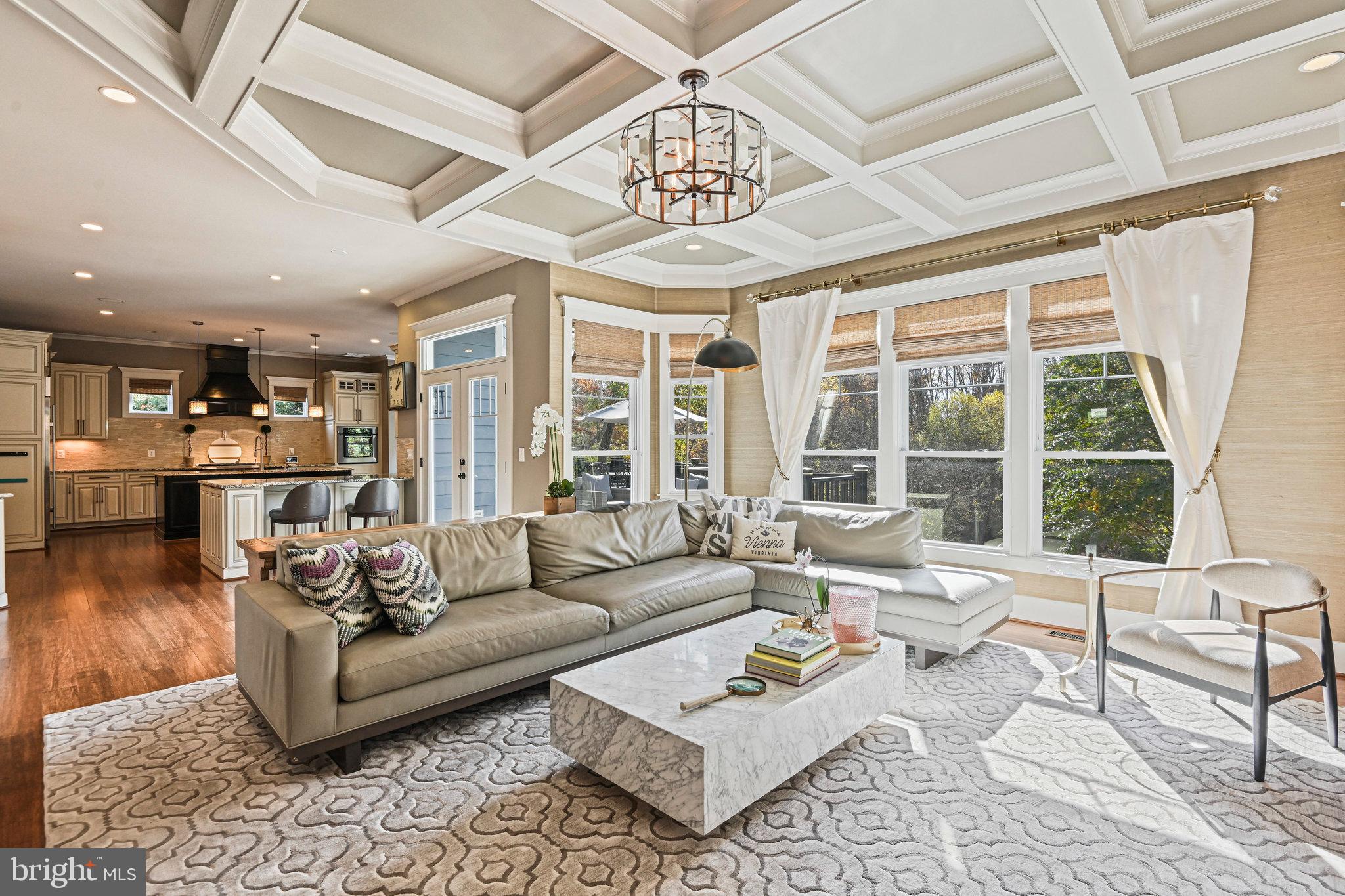 VIENNA WOODS - Residential