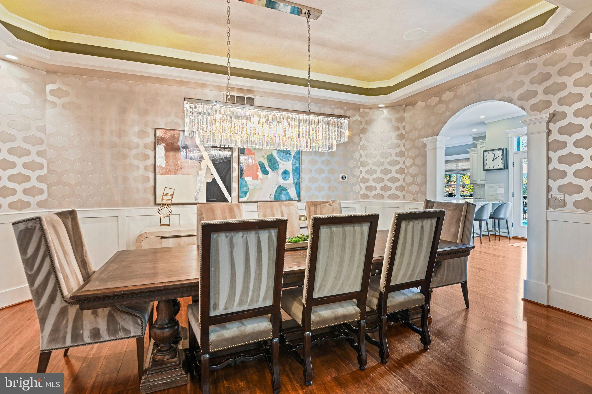 VIENNA WOODS - Residential