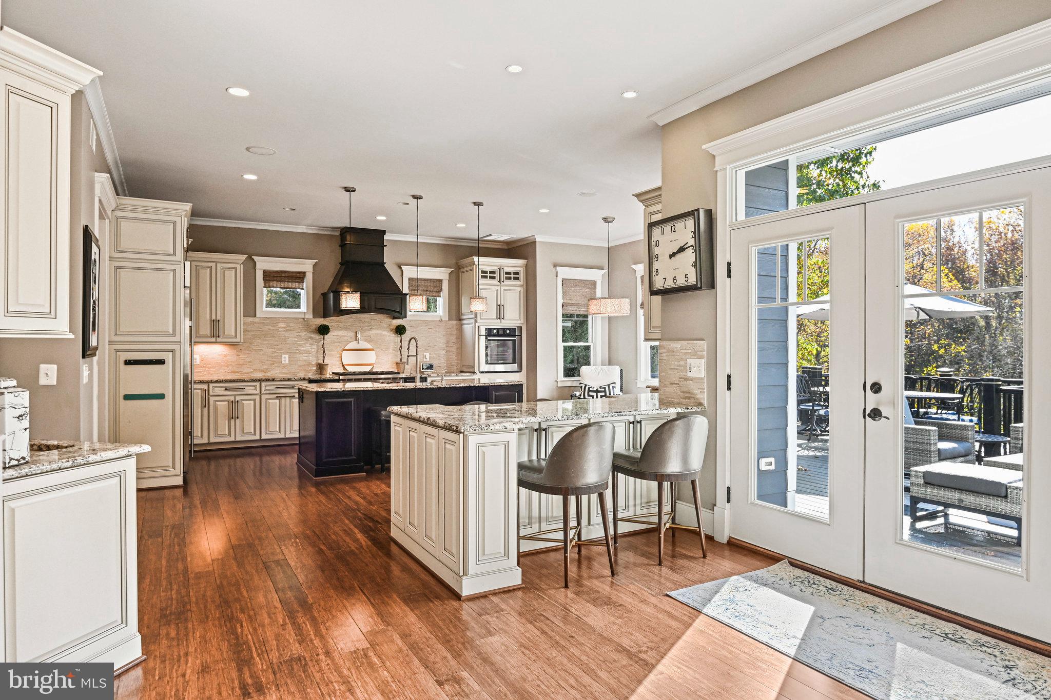 VIENNA WOODS - Residential