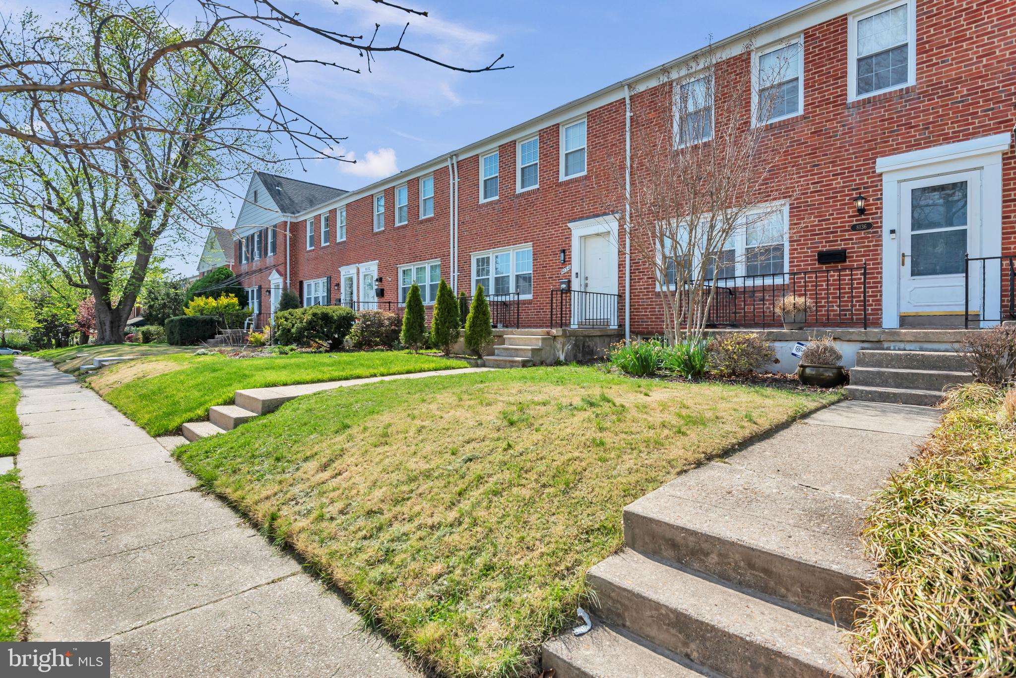 8136 KIRKWALL COURT
