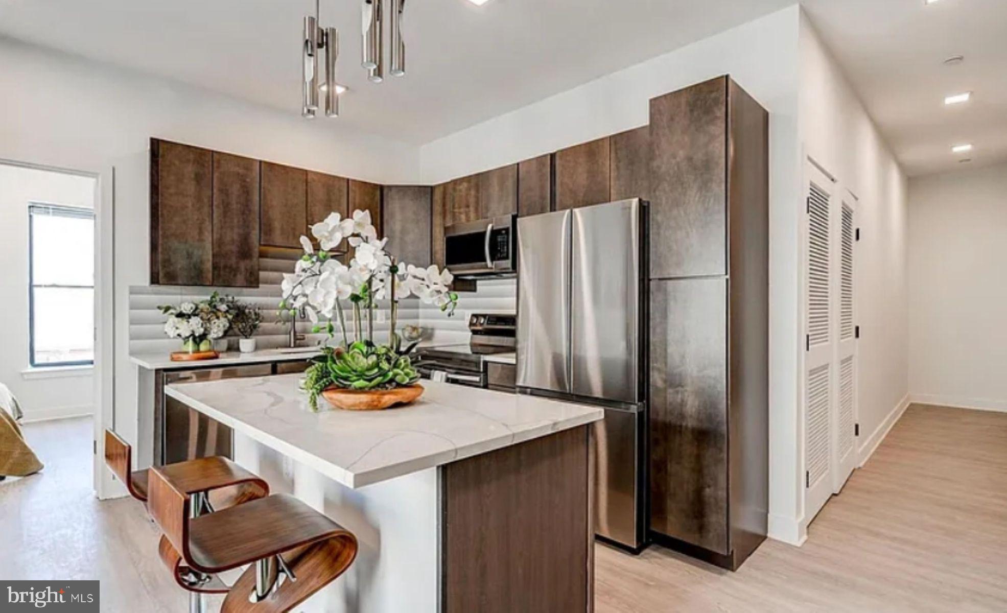 421 S BROADWAY 405