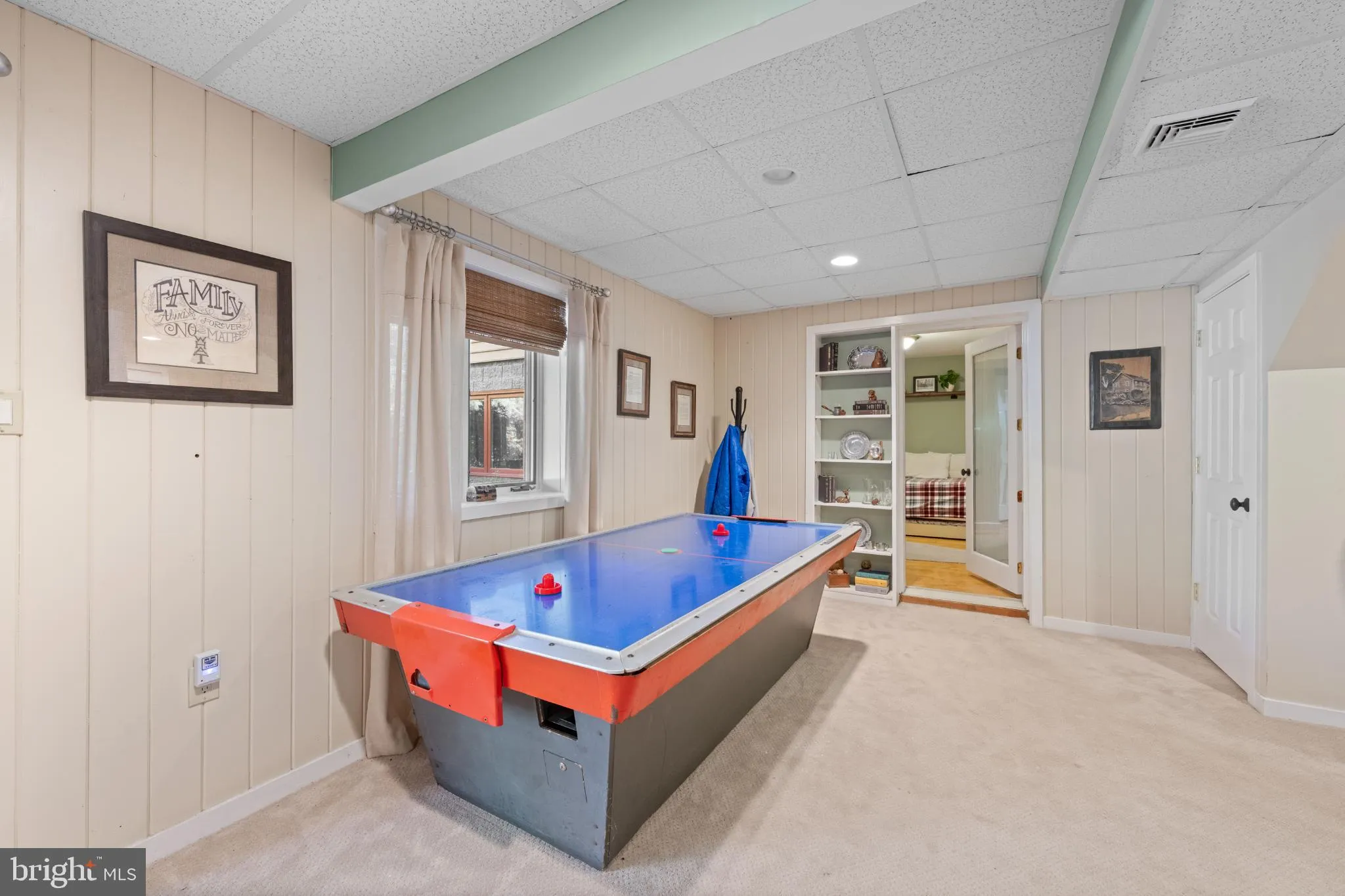 Birchrunville, Pennsylvania 19421, United States, 3 Bedrooms Bedrooms, ,3 BathroomsBathrooms,Residential,Active,237125