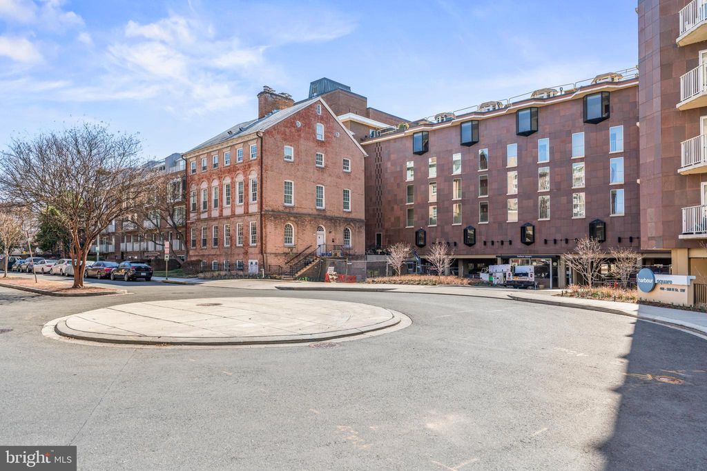 Photo of 510 N Street SW #N134, WASHINGTON, DC 20024 (MLS # DCDC2248118)