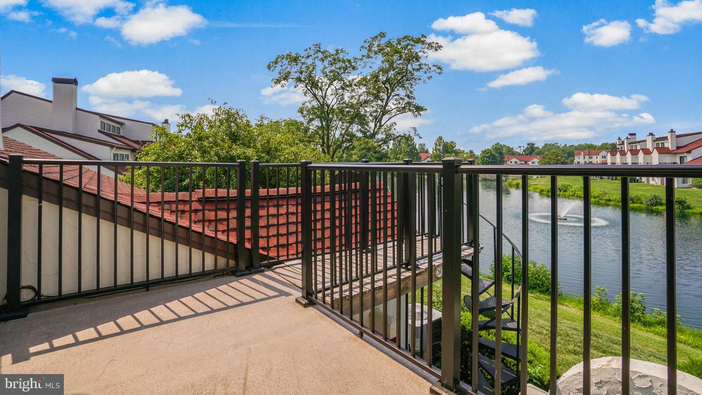 26 QUEEN ANNE WAY C