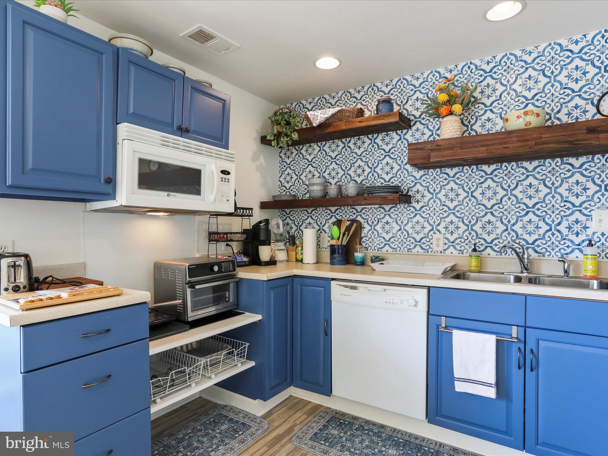 DEMORY FARM - Residential