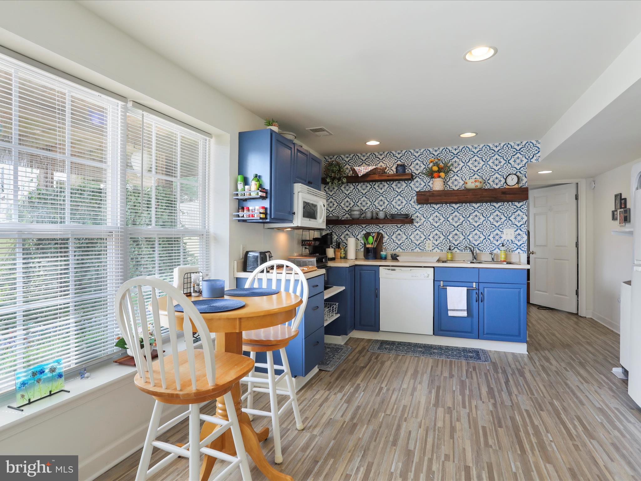 DEMORY FARM - Residential