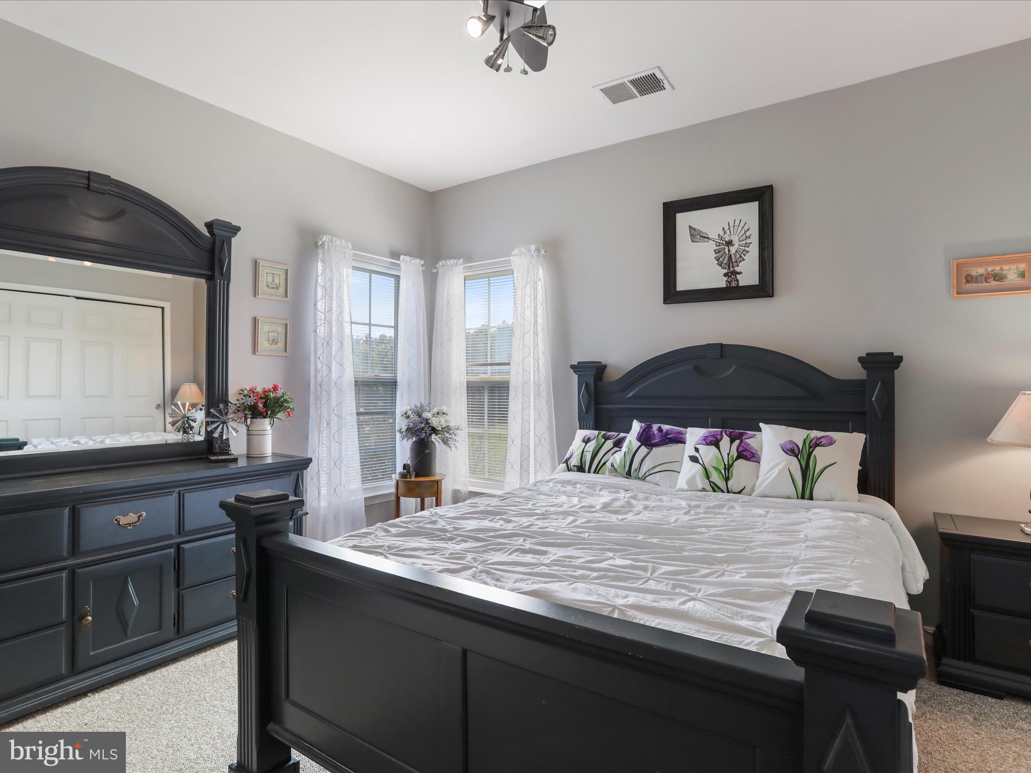 DEMORY FARM - Residential