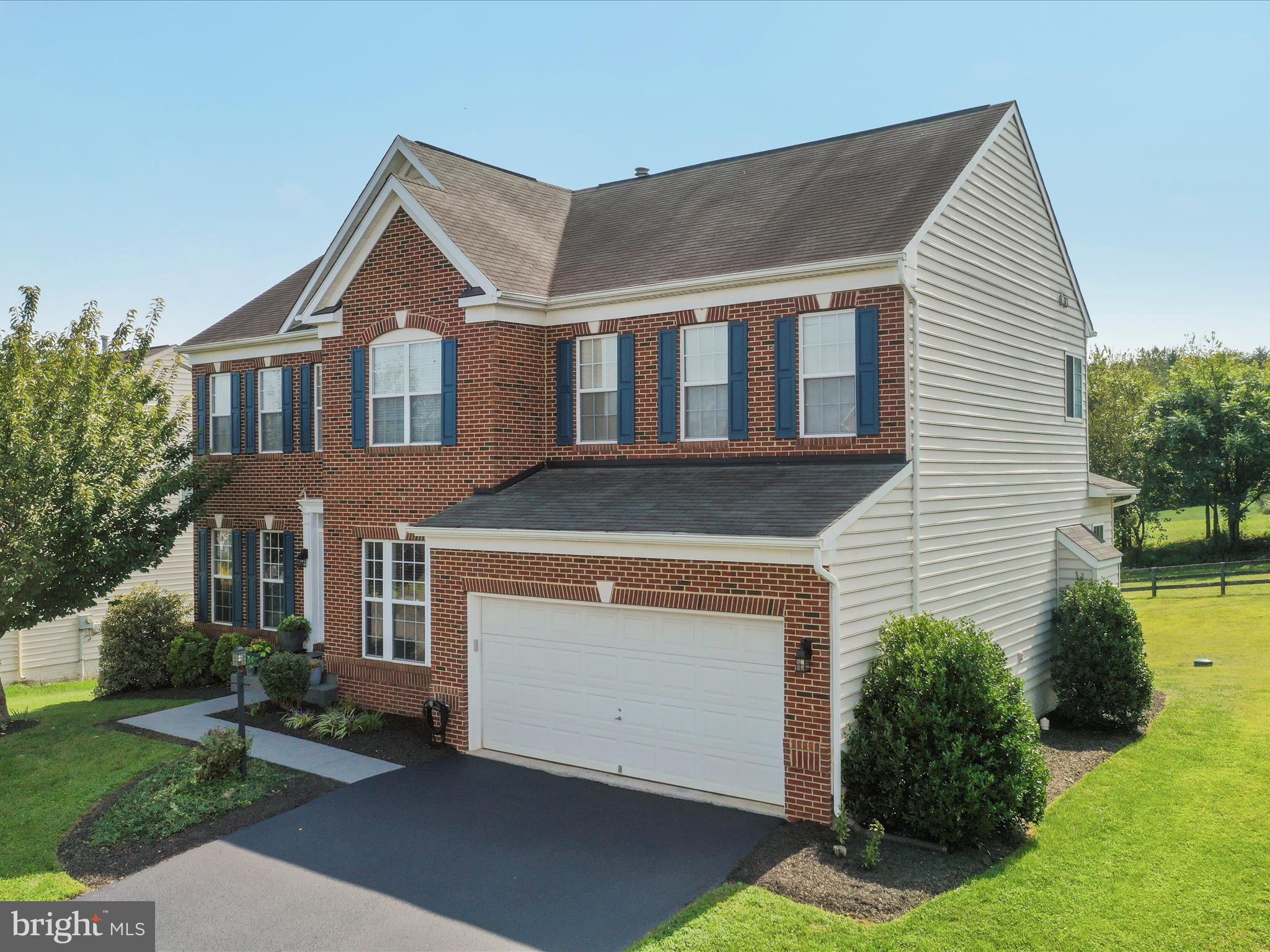 DEMORY FARM - Residential