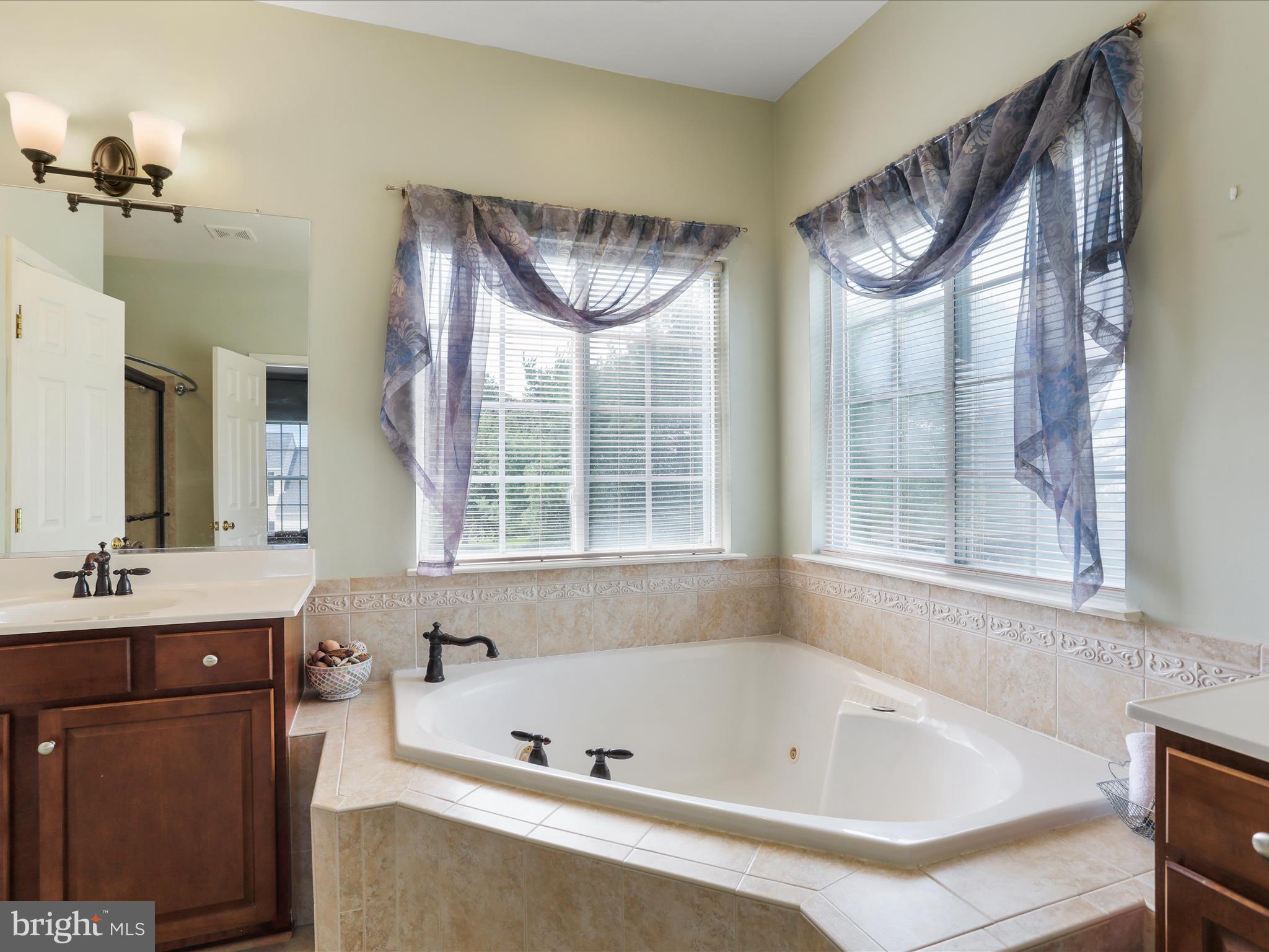 DEMORY FARM - Residential