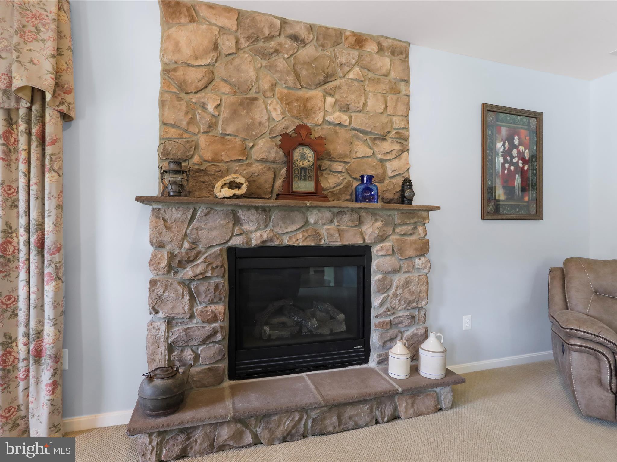 DEMORY FARM - Residential