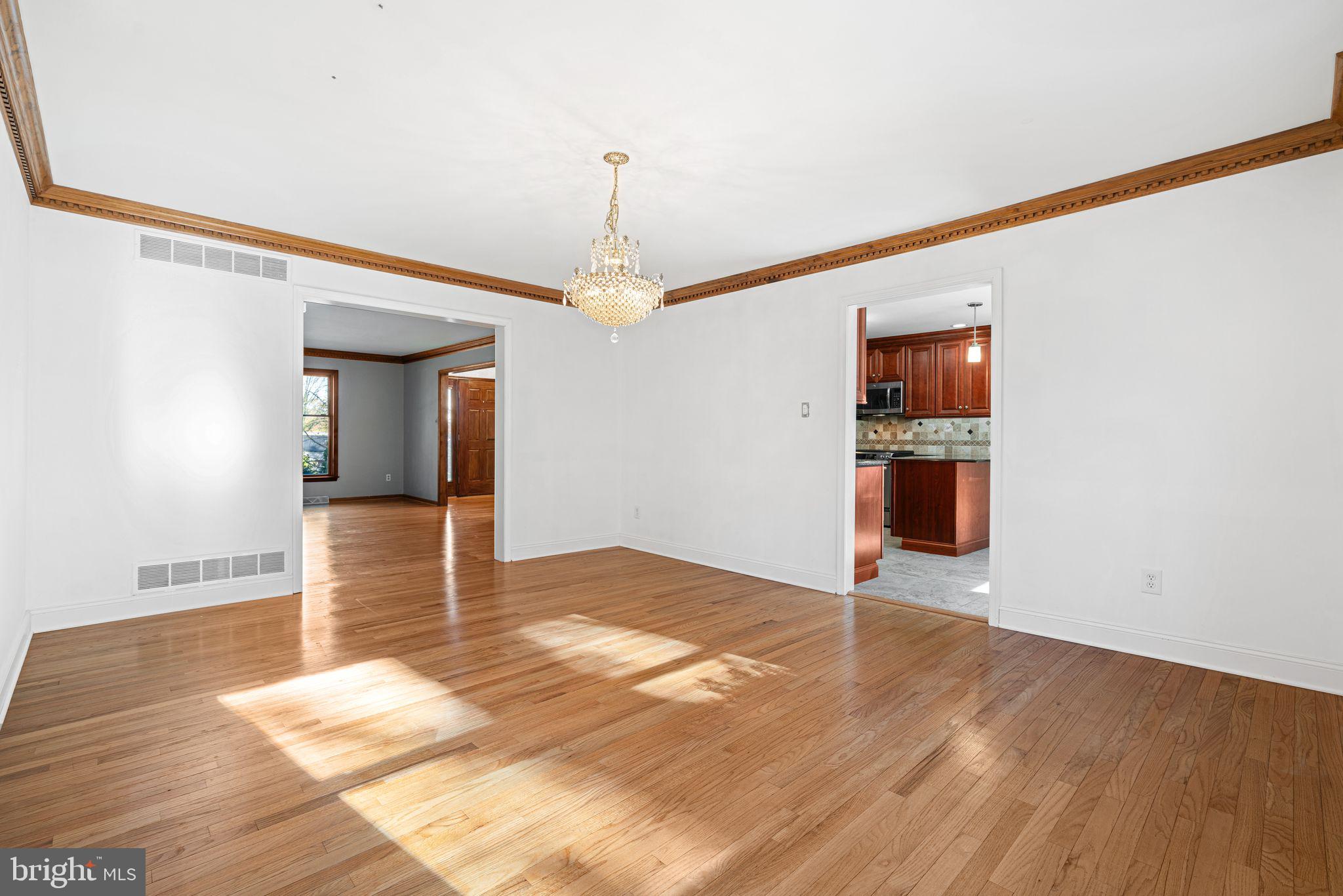 HIGHLANDS - Residential