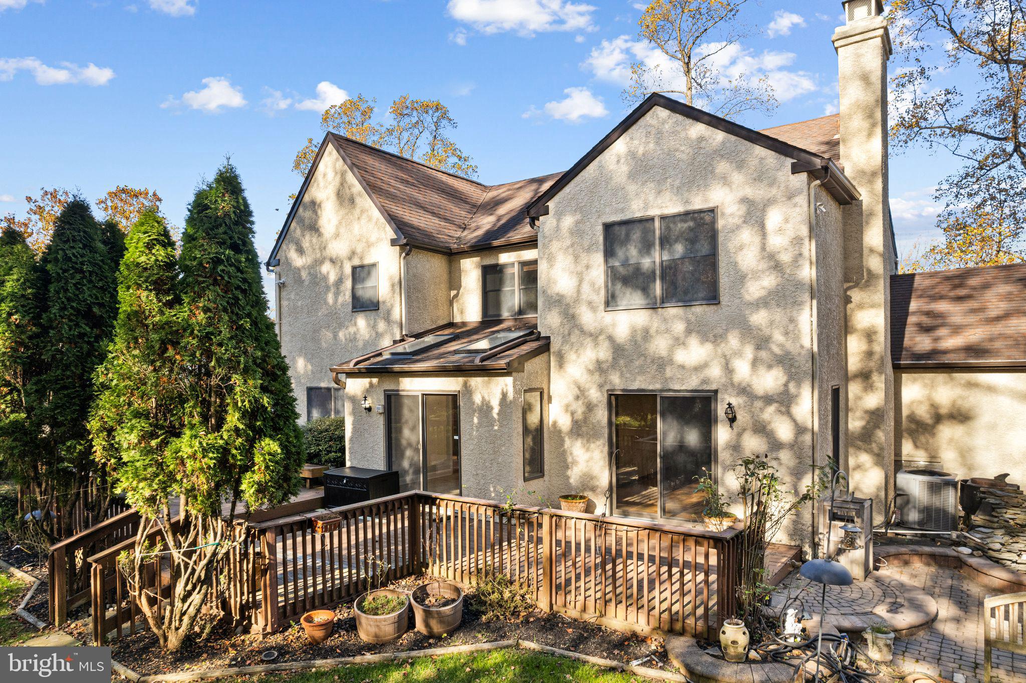 HIGHLANDS - Residential