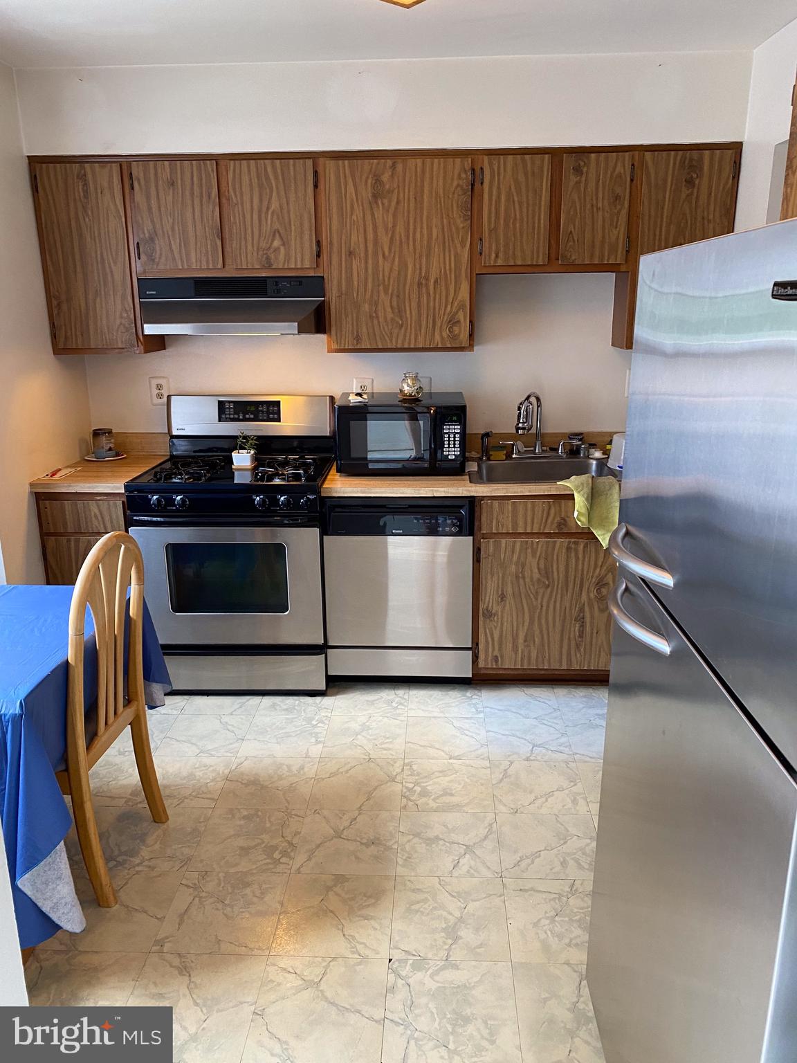 FLOWER HILL - Residential