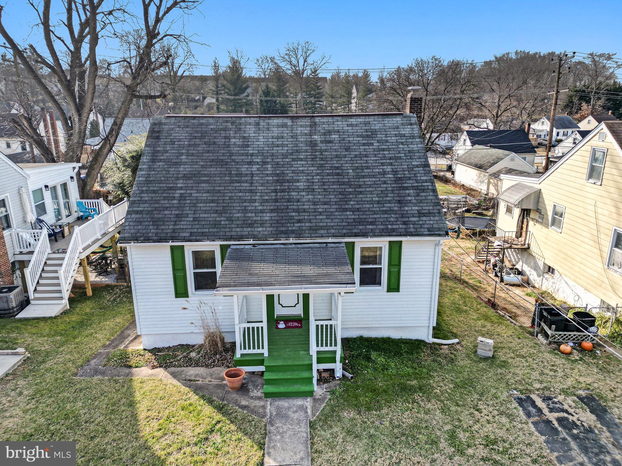 SMITH AVENUE - Residential