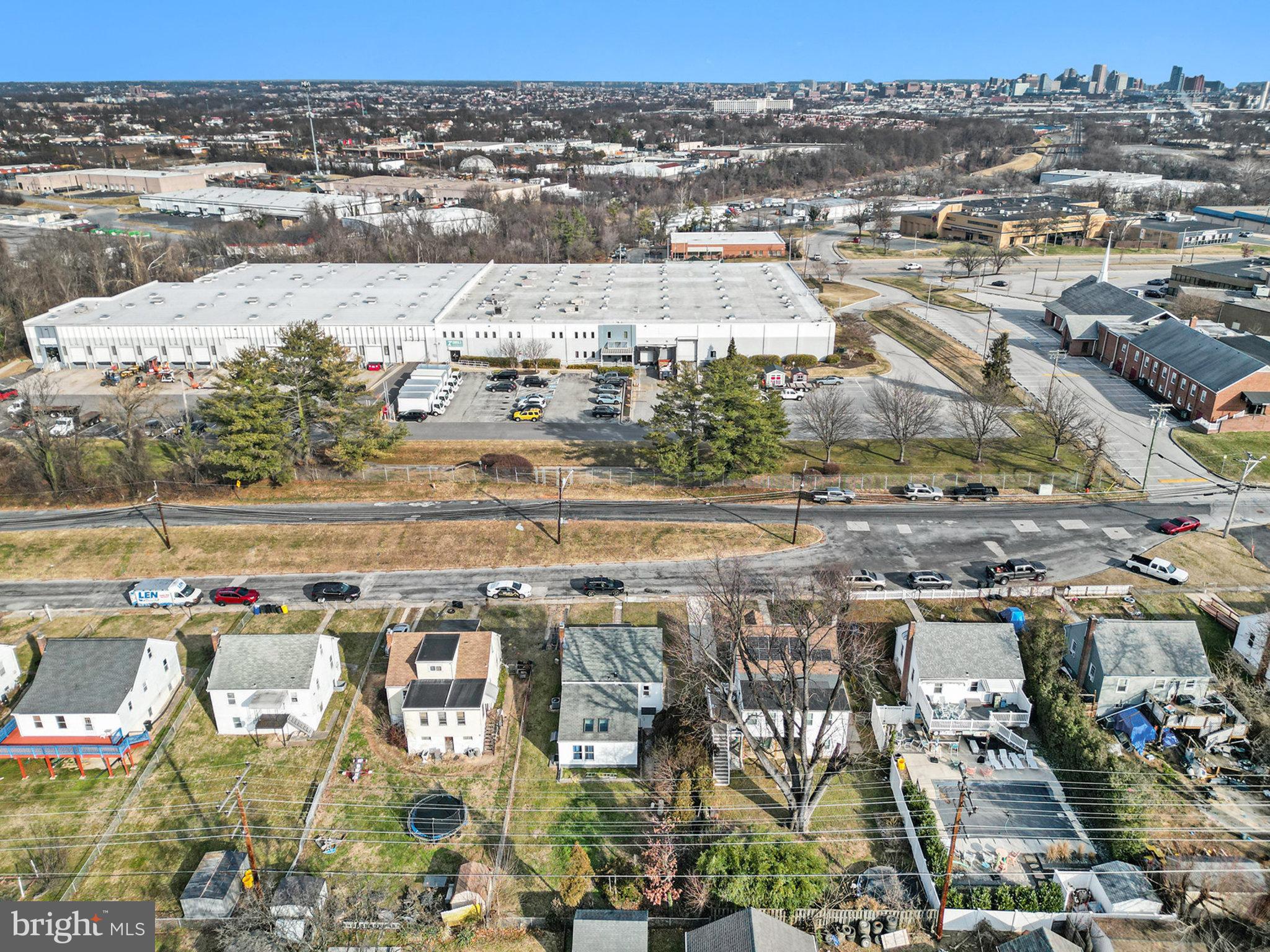 SMITH AVENUE - Residential