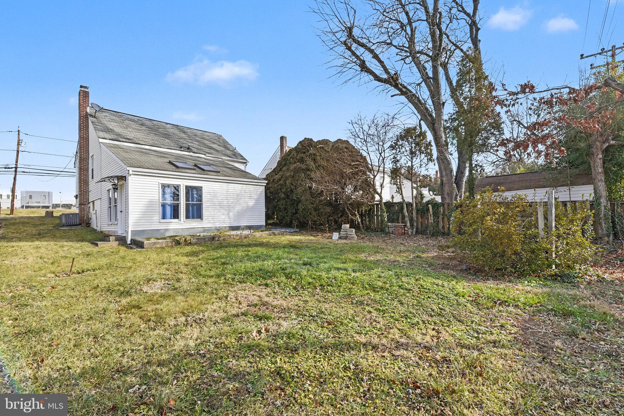 SMITH AVENUE - Residential