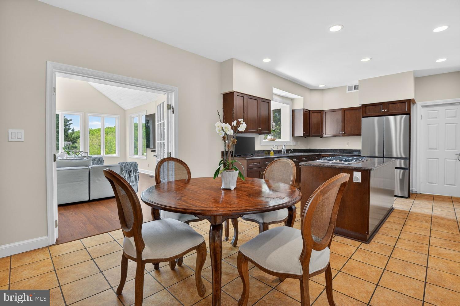 CHARRED OAK ESTATES - Residential