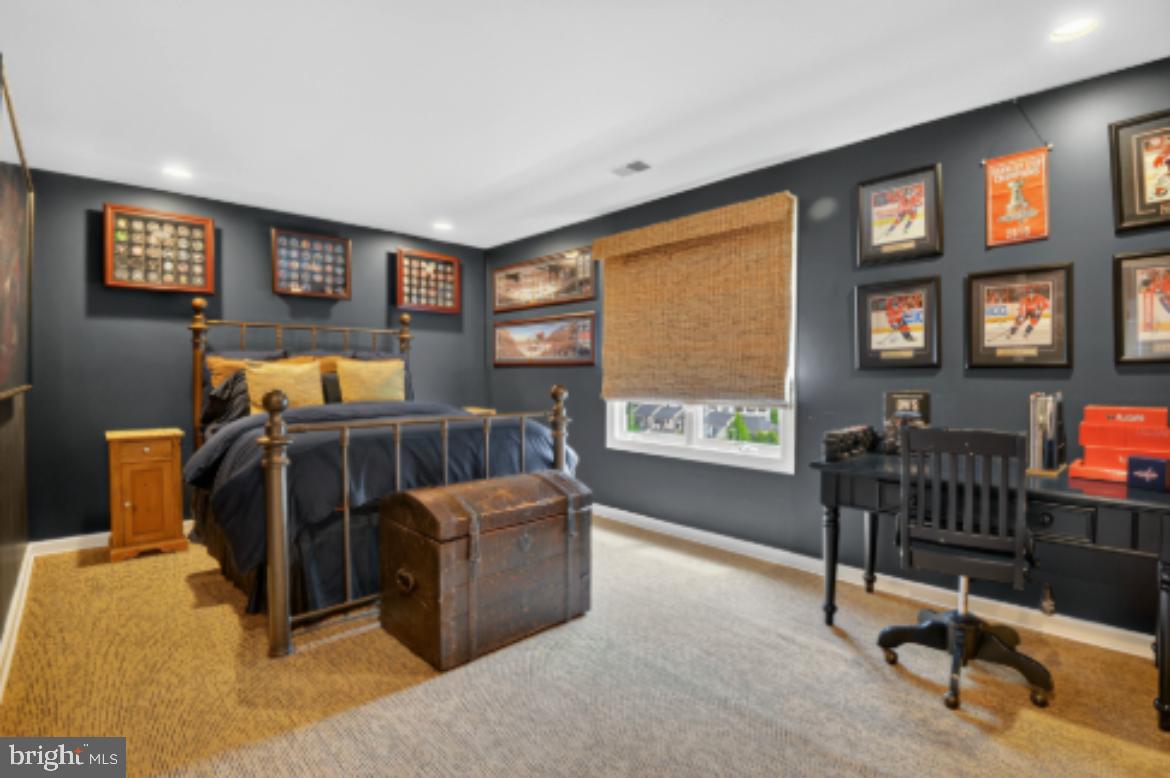 CHARRED OAK ESTATES - Residential