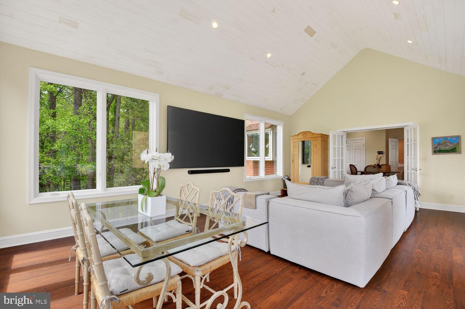 CHARRED OAK ESTATES - Residential