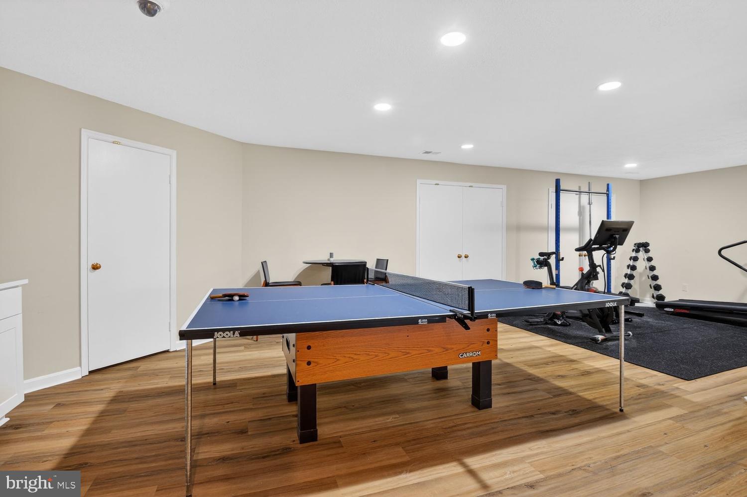 CHARRED OAK ESTATES - Residential
