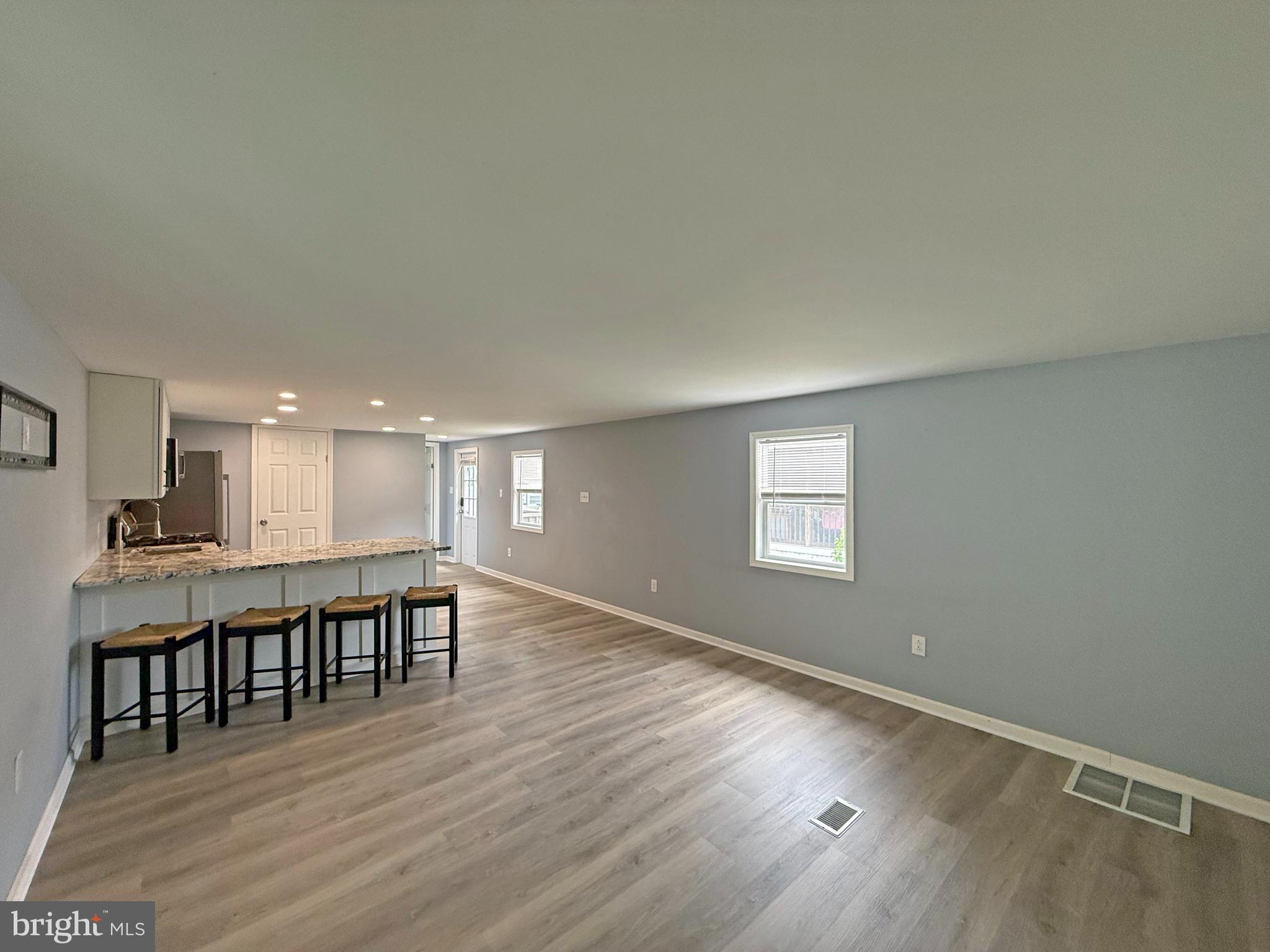 21695 F STREET F-40
